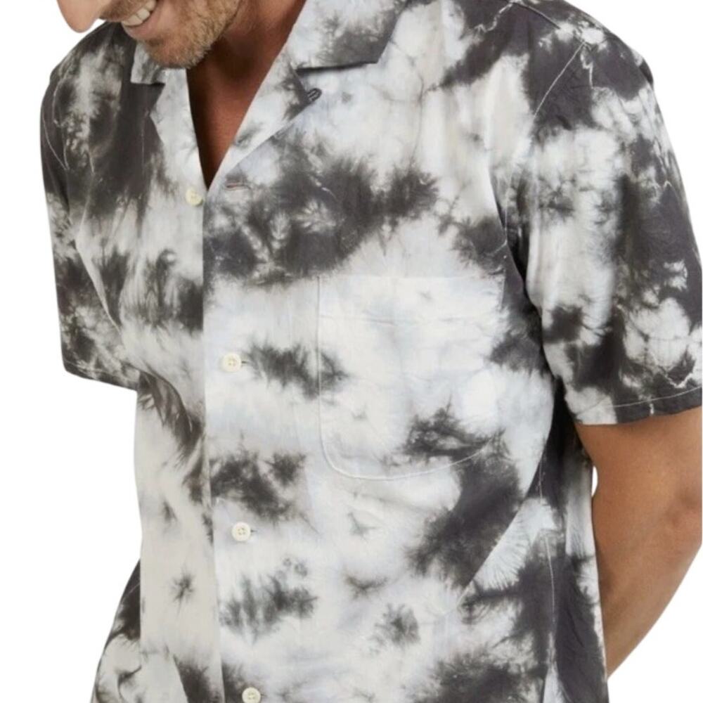 NWT Outerknown Mens Tie Dye Short Sleeve Camp Collar Button-Down Shirt XXL